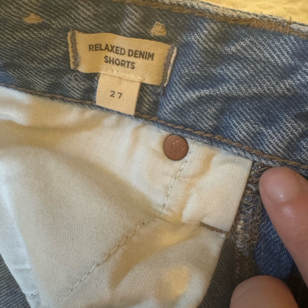 Madewell Relaxed Denim Blue Jean Shorts High-Waisted Distressed Size 27 - Picture 6 of 7